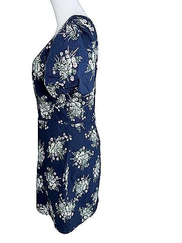 Trixxi Juniors' Printed Puff-Sleeve Bodycon Dress Casual Dress (view 2)