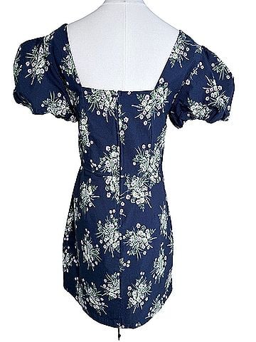 Trixxi Juniors' Printed Puff-Sleeve Bodycon Dress Casual Dress (view 1)