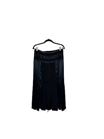 Zara Casual Skirt (view 2)