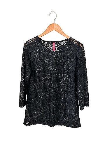 Ruby Ribbon 3/4 Sleeve Blouse (view 1)