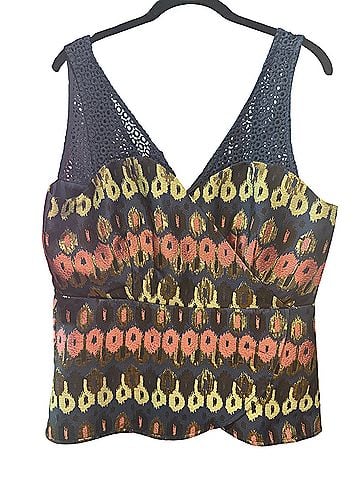 HD in Paris Sleeveless Top (view 1)