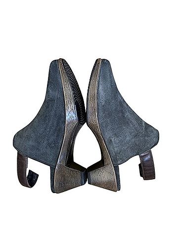Naot Upgrade Heels (view 2)