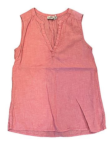 Vineyard Vines Sleeveless Top (view 1)
