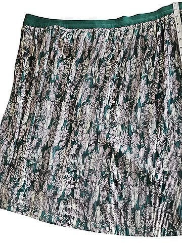 Liz Claiborne Casual Skirt (view 1)