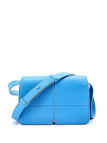 Burberry Snip Shoulder Bag Leather (view 1)