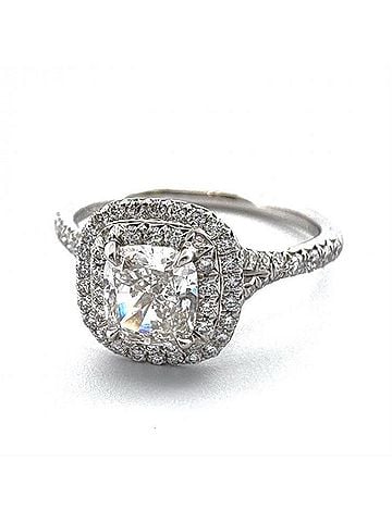 Tiffany & Co. Tiffany &amp; Co. Soleste Diamond Cushion Cut Ring in Platinum 950. (view 1)