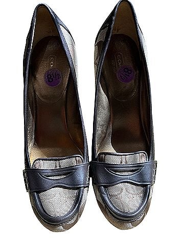 Coach Heels (view 1)