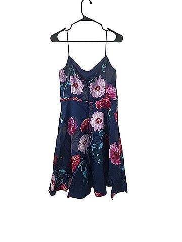 Banana Republic Casual Dress (view 2)