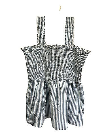 Aqua Sleeveless Top (view 1)