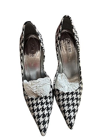 Guess Heels (view 1)