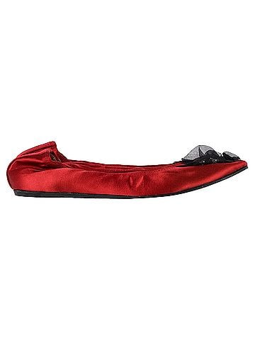 Lanvin Lanvin Brooch-Embellished Ballet Flats in Red Satin (view 1)