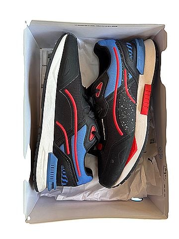 Puma Sneakers (view 2)