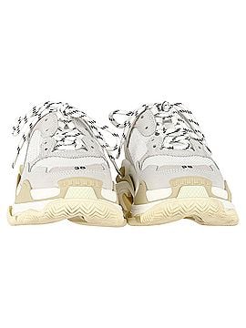 Balenciaga Balenciaga Triple S Sneakers in White Polyester (view 2)