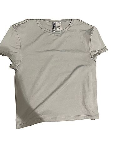 H&M Short Sleeve T-Shirt (view 1)