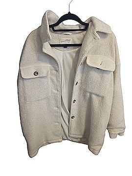 Universal Thread Coat (view 1)