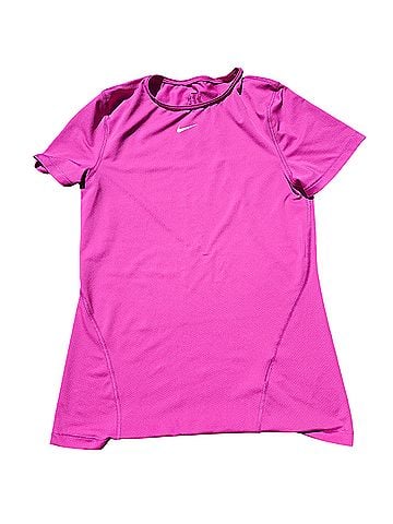Nike Short Sleeve Top (view 1)