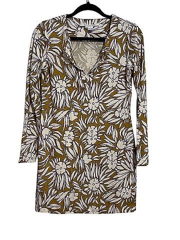 Diane von Furstenberg Casual Dress (view 1)