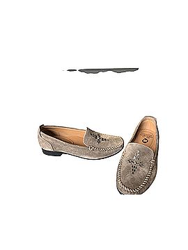 Calleen Cordero Flats (view 2)