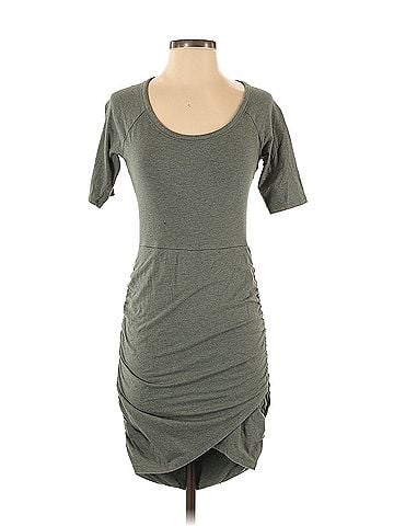 Athleta Athleta Casual Dress (view 1)