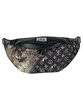 Louis Vuitton Louis Vuitton Monogram Galaxy Discovery Bumbag Sling Bag Men's (view 1)
