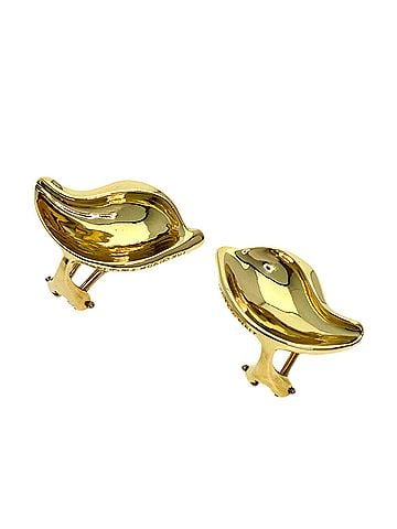 Tiffany & Co. Tiffany &amp; Co. Leaf Motif Earrings, 18K Yellow Gold, Women's. (view 1)