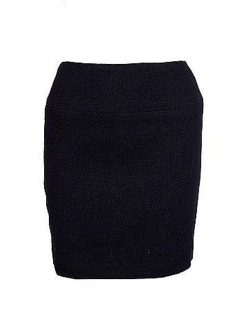 Chanel Chanel, Vintage black boucle skirt. (view 1)