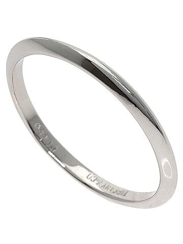 Tiffany & Co. Tiffany &amp; Co. Knife Edge Ring, Platinum PT950, Women's Ring. (view 1)