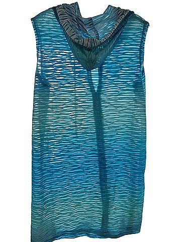 J Valdi Vest (view 2)