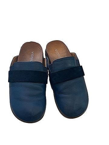 Vionic Ambrosia Flats (view 1)