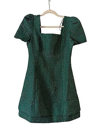 Tuckernuck Juliana Mini Dress Casual Dress (view 2)