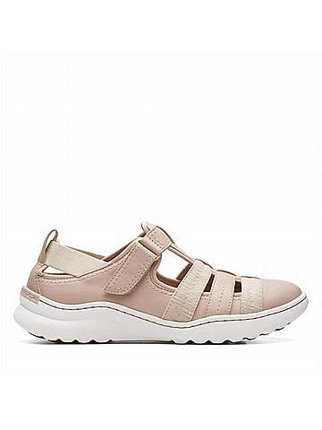 Clarks Women's Teagan Step Sandals in Sand Leather (view 2)