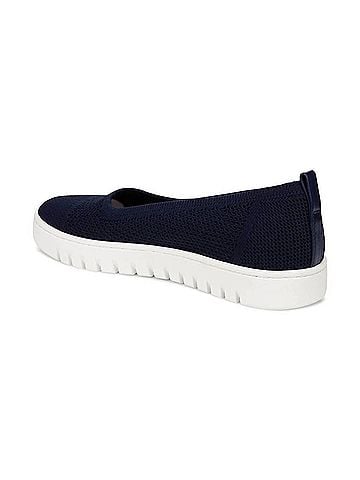 Vionic Women's Uptown Knit Skimmer Flats in Navy (view 2)