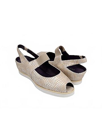 VANELi Women's Rayce Slingback Wedge in Champagne Boro Print (view 2)