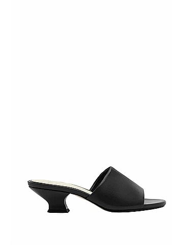 Alexandre Birman Women's Gisel Mule in Black (view 1)