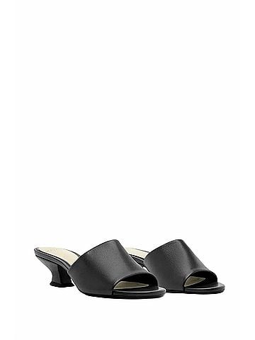 Alexandre Birman Women's Gisel Mule in Black (view 2)