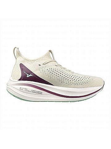Mizuno Women's Neo Vista 2 Running Shoes in Nimbus Cloud Ice Green (view 1)