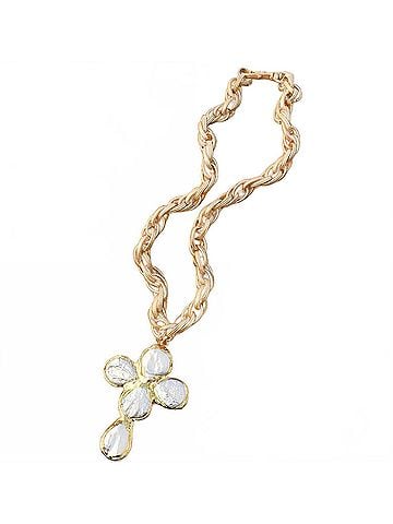 Virtue Women's Esther Luxe Pearl Cross On Twisted Etched Chain Necklace in Gold (view 1)