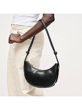 Urban Expressions Murphy Shoulder Bag in Black (view 2)
