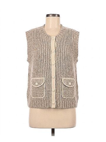 Tribal Brinley Sleeveless Vest in Oatmeal (view 1)