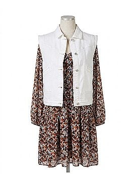 ESQUALO Women's Giselle Gilet Denim Vest in Off White (view 1)