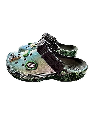 Crocs Wicked Elphaba Green Metallic Mule/Clog (view 2)