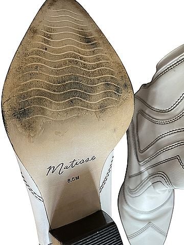 Matisse Matisse Ankle Boots (view 2)