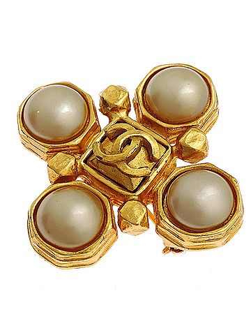 Chanel Chanel Coco Mark Faux Pearl Brooch for Women, Gold Plated (view 2)