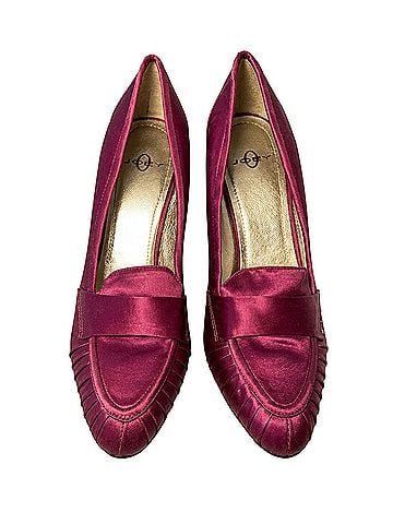 Joey O Heels (view 1)