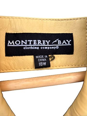 Monterey Bay Clothing Company Leather Jacket (view 2)