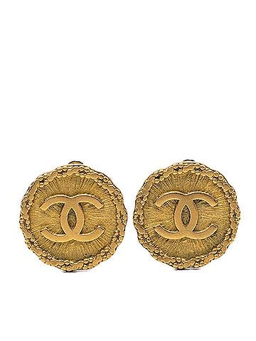 Chanel Chanel Coco Mark Vintage Round Earrings 95P Gold Plated GP Women's CHANEL (view 1)