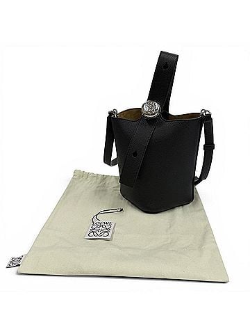 Loewe LOEWE AANBBBMX31 Pebble Bucket Bag Mini Soft Grain Calf Anagram Leather 2-Way Shoulder Black Silver Hardware Made in Spain Women's Comes with Dust (view 2)