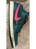 Jordan Green Pink Sneakers Size 9 1/2 - photo 4