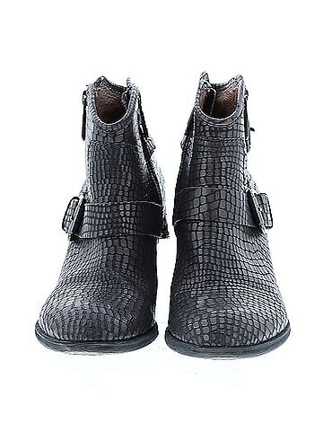 Donald J Pliner Donald J Pliner Ankle Boots (view 2)