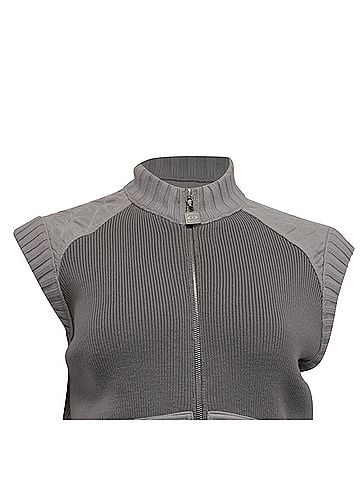 Chanel Chanel Sports Knit Quilted Vest in Grey Wool (view 2)
